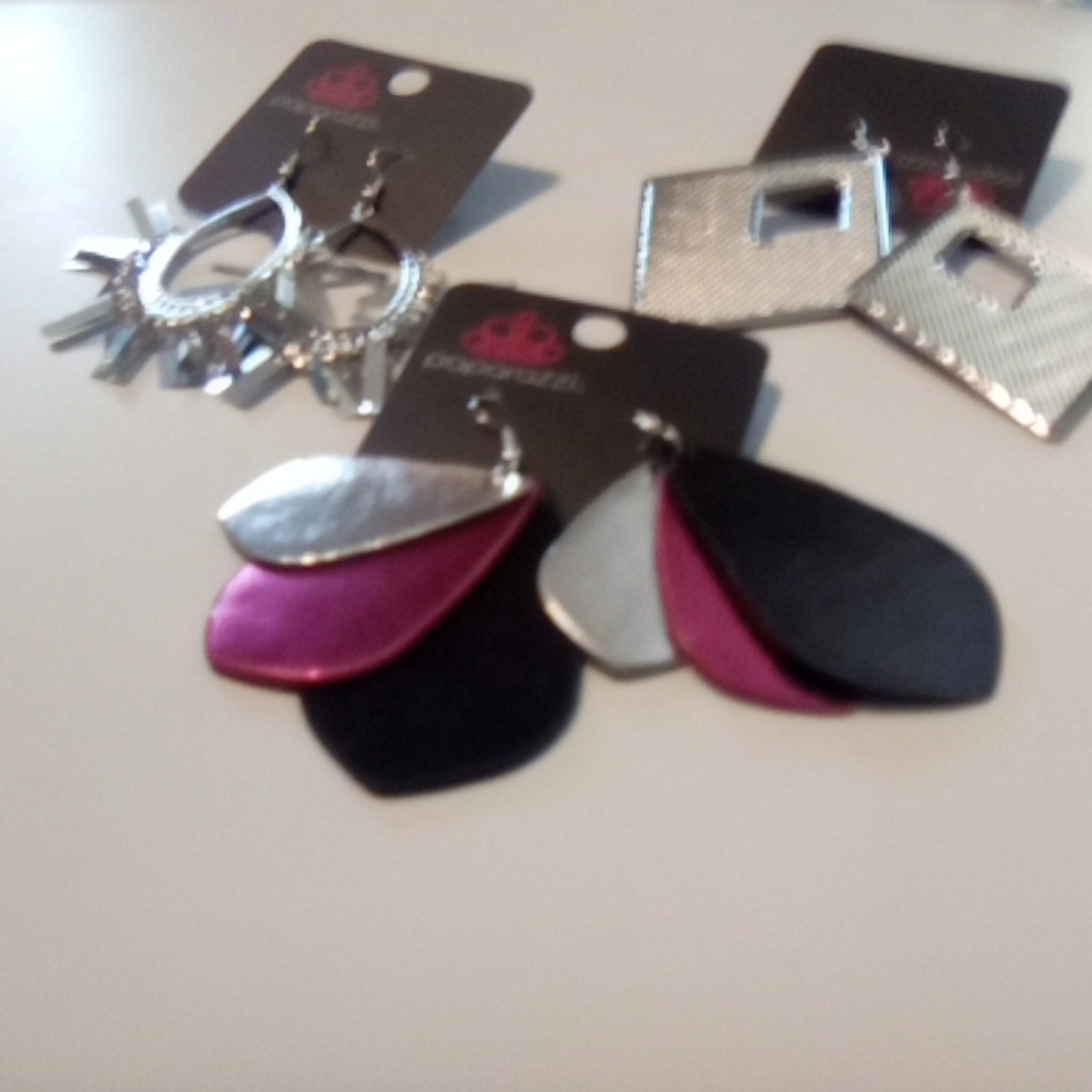 3 pair of earrings